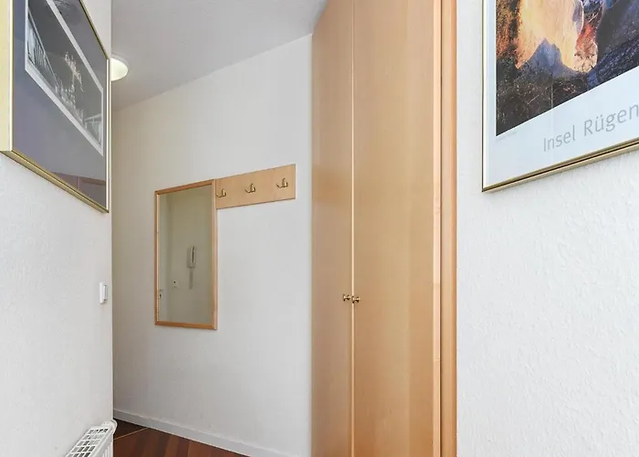 Apartamento Comforts Near Seaside Charm